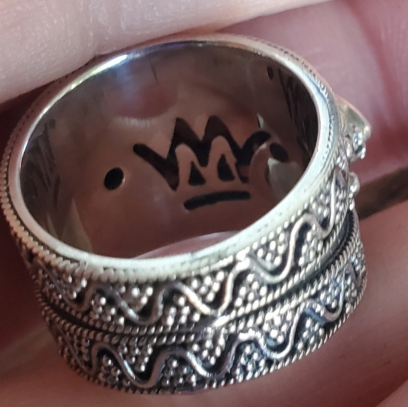 New Sandra Singh Artisan Crafted Sterling Rainbow Moonstone Ring. - Picture 13 of 16